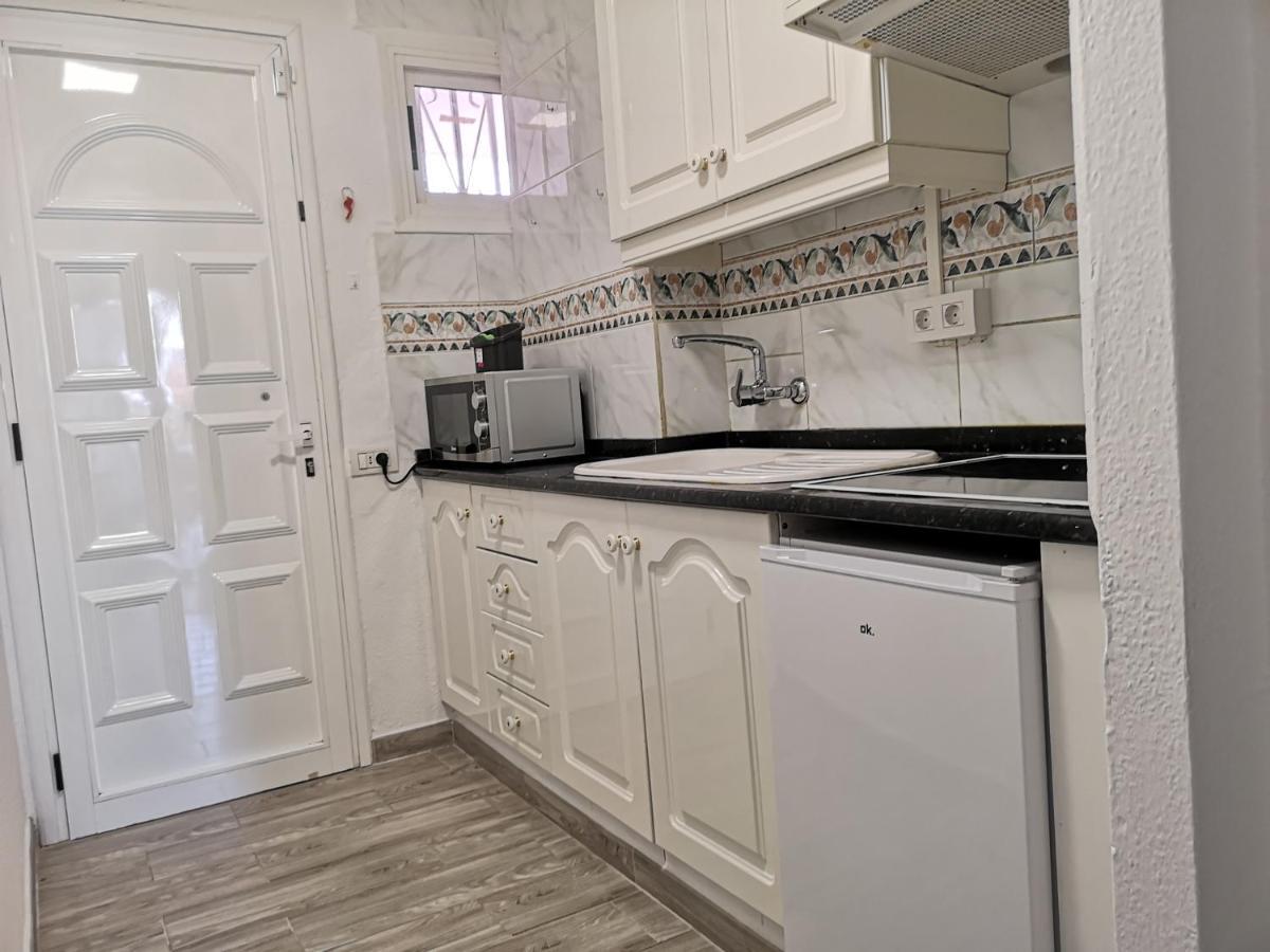 Sunny Apt With Terrace Coastal Area South Arona Arona  Esterno foto
