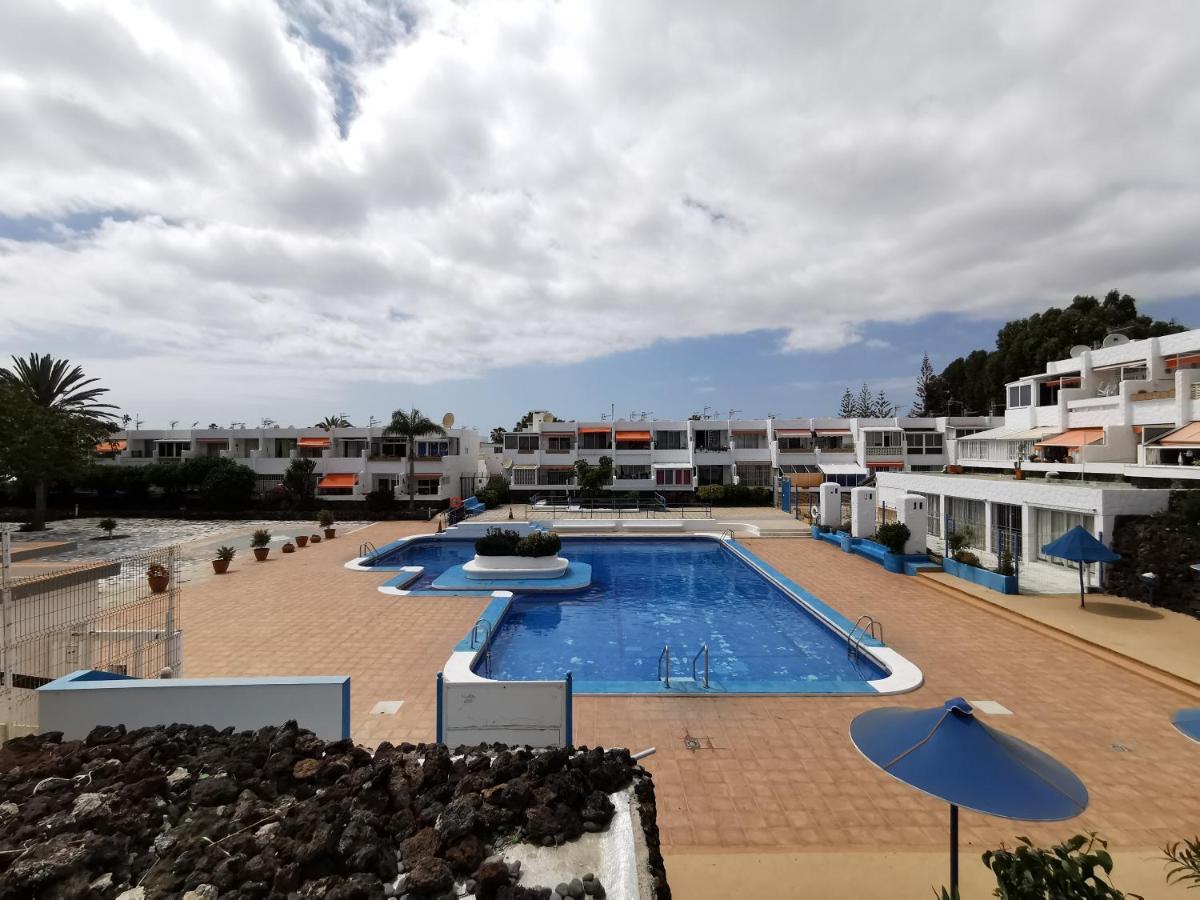 Sunny Apt With Terrace Coastal Area South Arona Arona  Esterno foto
