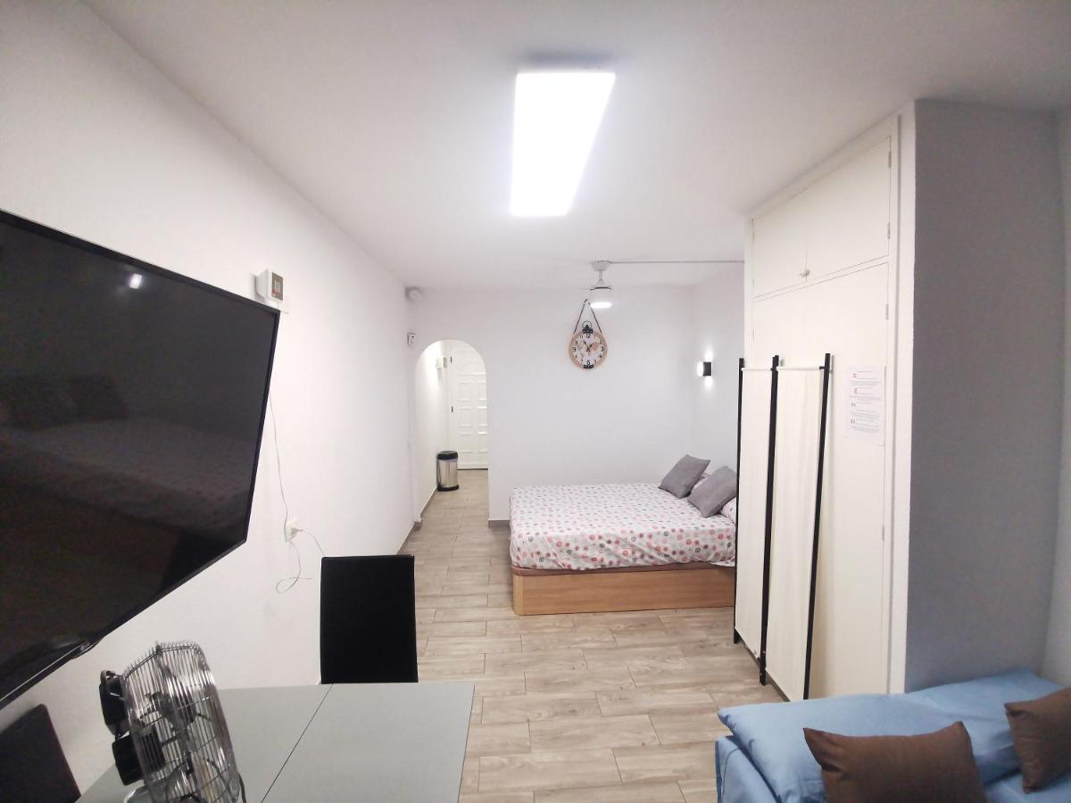 Sunny Apt With Terrace Coastal Area South Arona Arona  Esterno foto