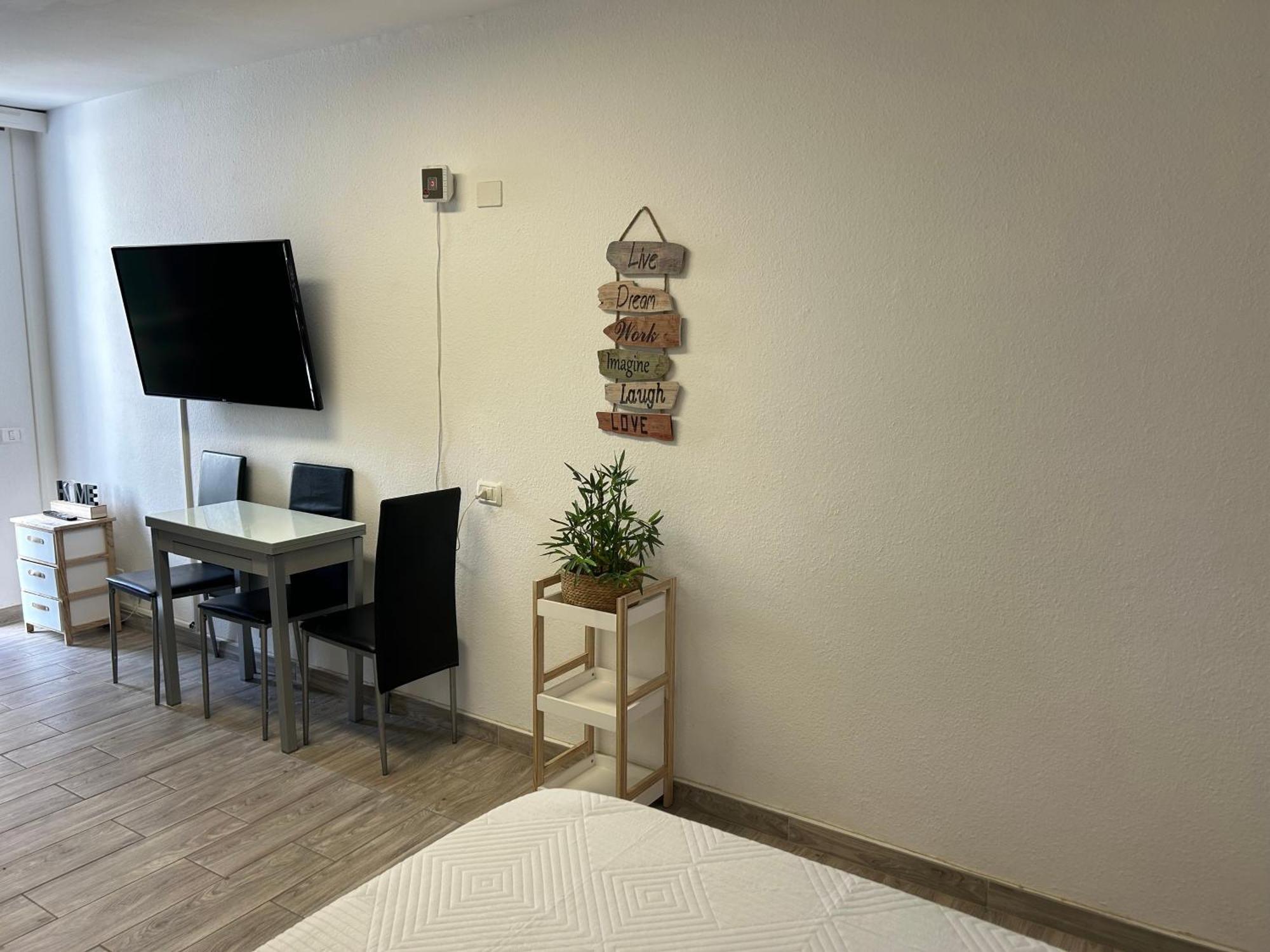 Sunny Apt With Terrace Coastal Area South Arona Arona  Esterno foto